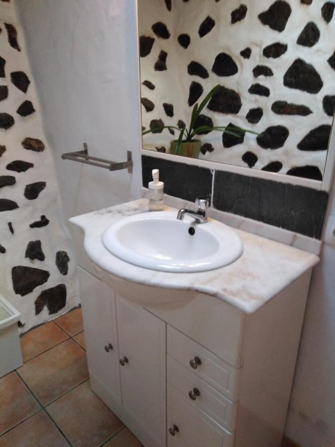 Apartamento Rural Oasis 2 Apartment Haria Exterior photo