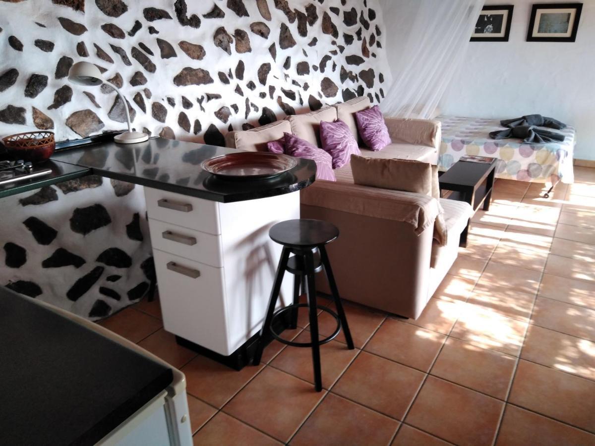 Apartamento Rural Oasis 2 Apartment Haria Exterior photo